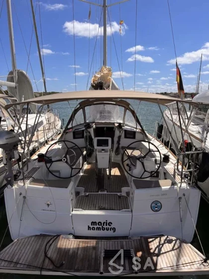 Sun Odyssey 389 - Yacht Charter Sailica