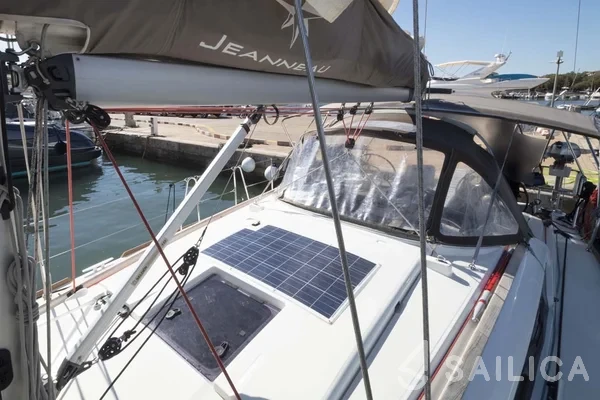 Sun Odyssey 389 - Yacht Charter Sailica