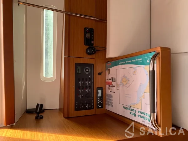 Sun Odyssey 389 - Yacht Charter Sailica