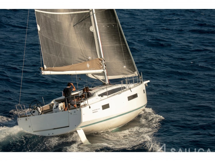 Sun Odyssey 410 - Yacht Charter Sailica