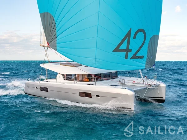 Lagoon 42 - Yacht Charter Sailica