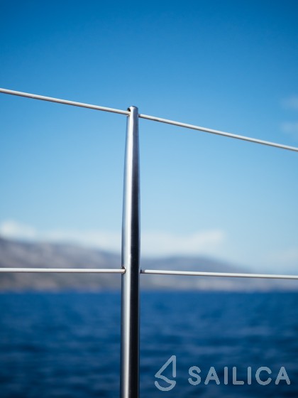 Sunreef 60 - Yacht Charter Sailica