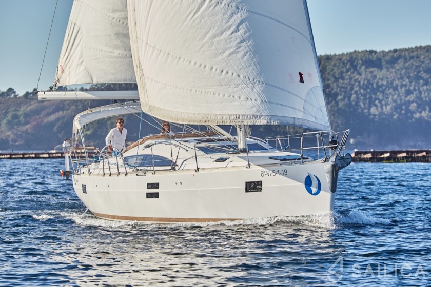 Elan 45 Impression - Yacht Charter Sailica