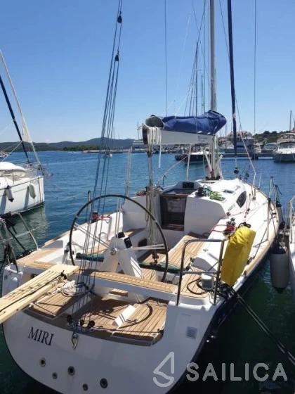 Elan 340 - Yacht Charter Sailica