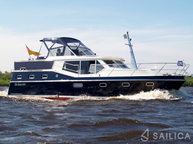 De Drait Renal 36 - Yacht Charter Sailica
