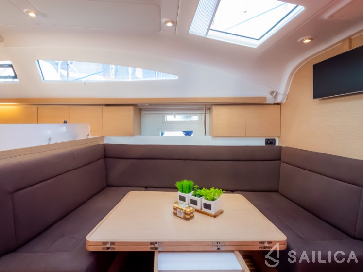 Elan 45 Impression - Yacht Charter Sailica