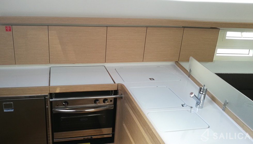 Elan 45 Impression - Yacht Charter Sailica