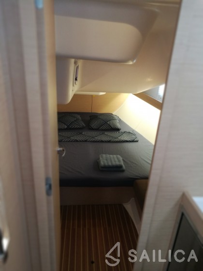 Elan 45 Impression - Yacht Charter Sailica