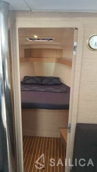 Elan 40 Impression - Yacht Charter Sailica