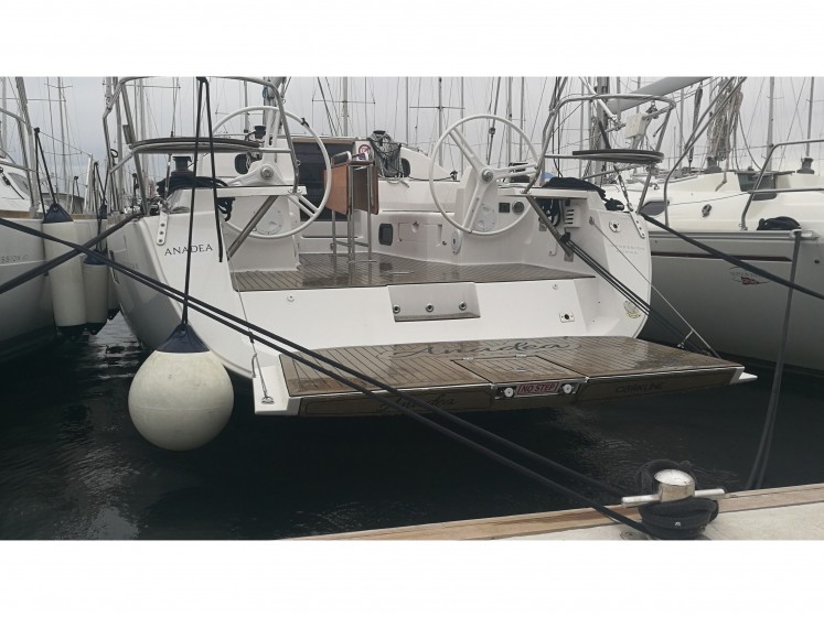 Elan 40 Impression - Yacht Charter Sailica