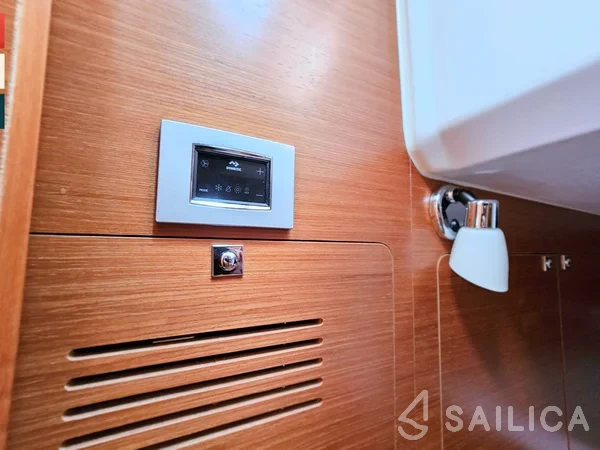Dufour 460 GL - Yacht Charter Sailica