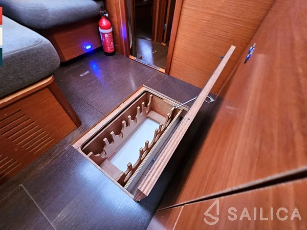 Dufour 460 GL - Yacht Charter Sailica