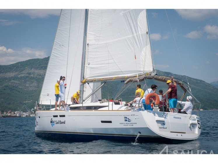 Sun Odyssey 439 - Yacht Charter Sailica