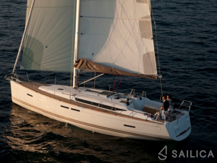 Sun Odyssey 439 - Yacht Charter Sailica
