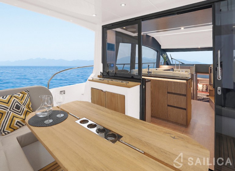 Sealine F430 - Yacht Charter Sailica