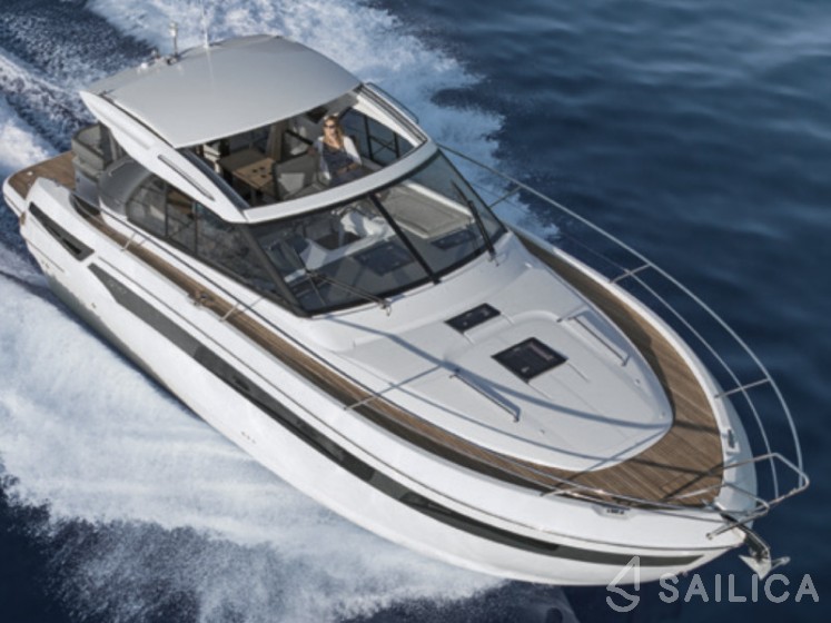 Bavaria S40 Coupe - Yacht Charter Sailica