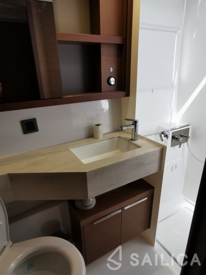 Lagoon 46  - Yacht Charter Sailica