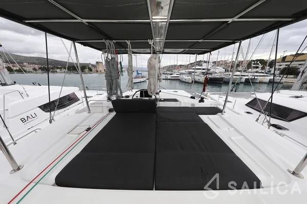 Lagoon 46  - Yacht Charter Sailica