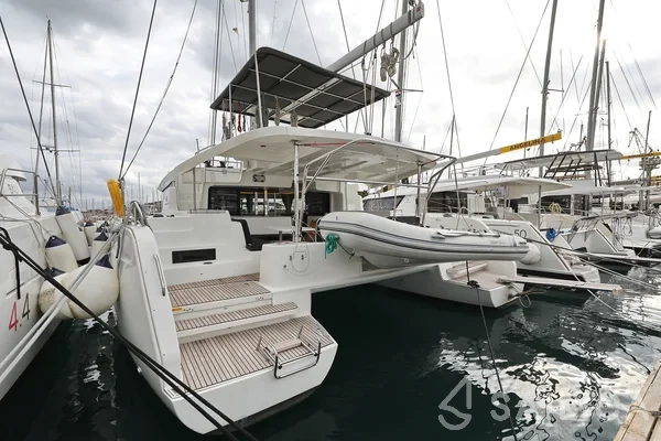 Lagoon 46  - Yacht Charter Sailica