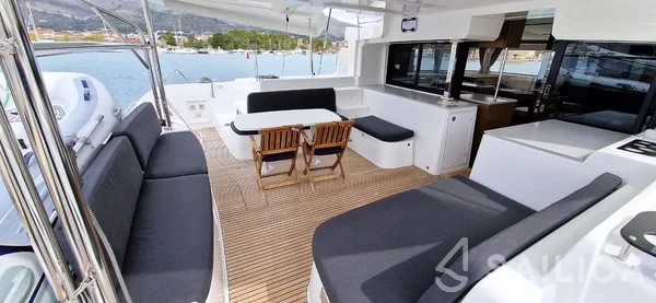 Lagoon 46  - Yacht Charter Sailica
