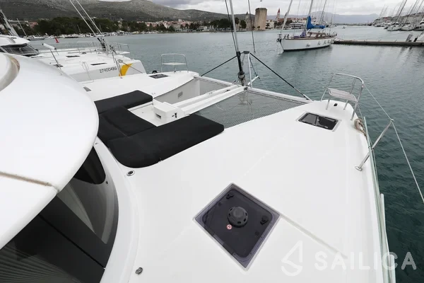Lagoon 46  - Yacht Charter Sailica