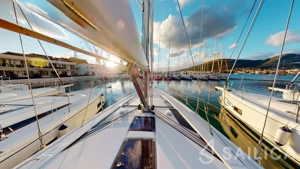 Oceanis 46.1 - Yacht Charter Sailica