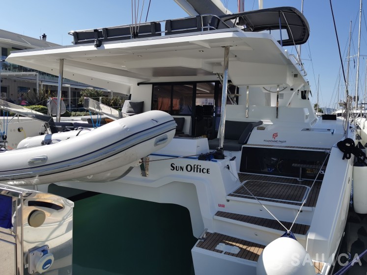 Elba 45 - Yacht Charter Sailica