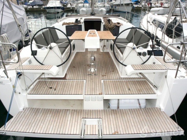 Dufour 382 GL - Yacht Charter Sailica