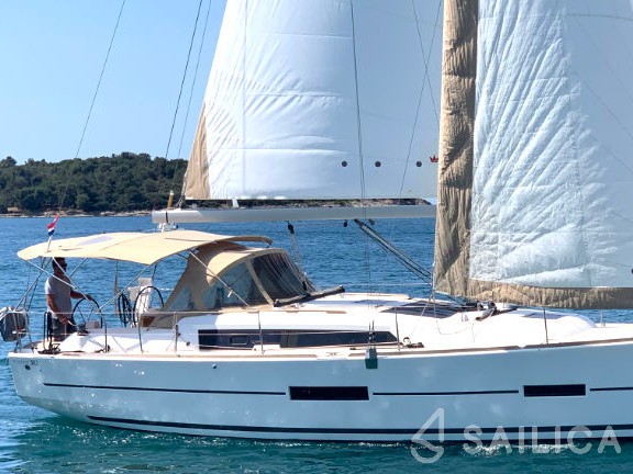 Dufour 382 Grand Large - Yacht Charter Sailica