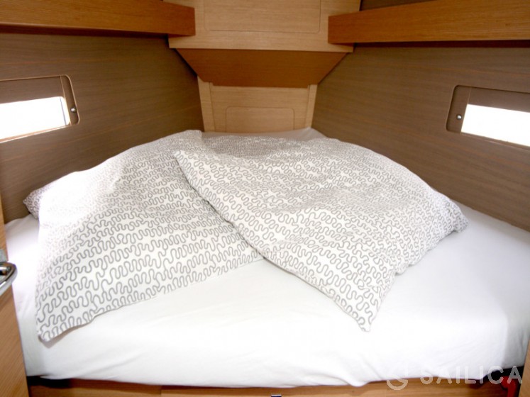 Dufour 382 Grand Large - Yacht Charter Sailica