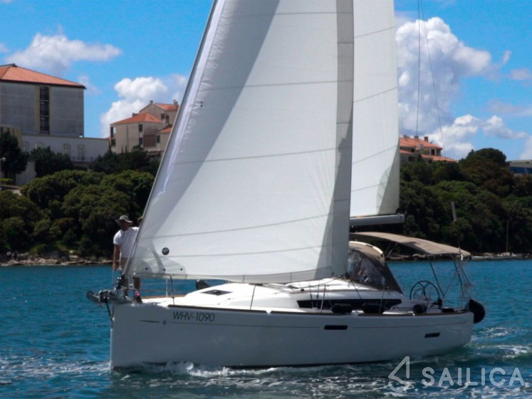 Sun Odyssey 389 - Yacht Charter Sailica
