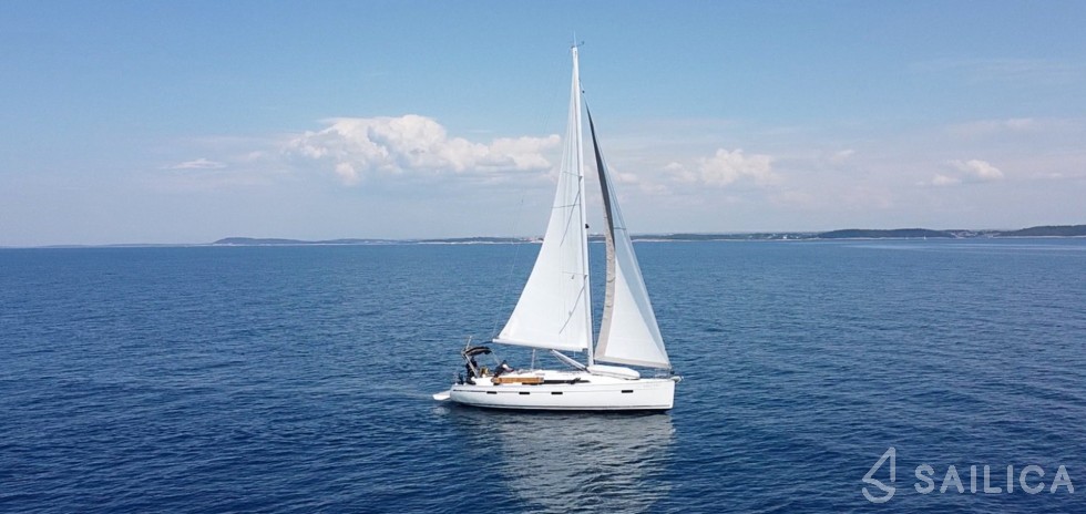 Bavaria 41 Cruiser - Yacht Charter Sailica
