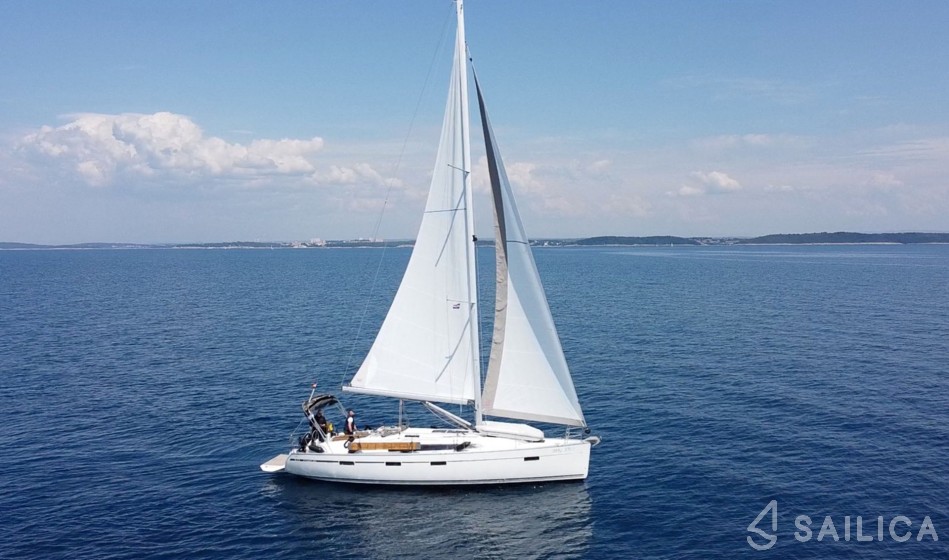 Bavaria 41 Cruiser - Yacht Charter Sailica