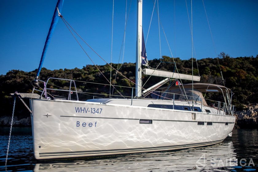 Bavaria 46 Cruiser - Yacht Charter Sailica