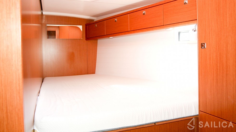 Bavaria 46 Cruiser - Yacht Charter Sailica