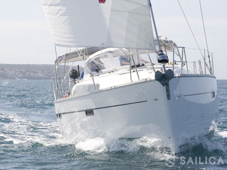 Bavaria 46 Cruiser - Yacht Charter Sailica