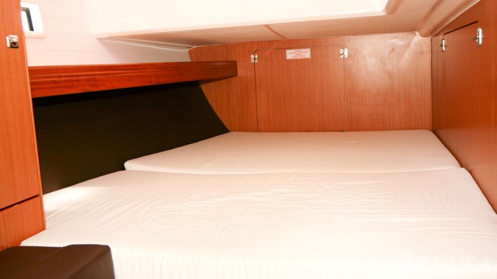 Bavaria 46 Cruiser - Yacht Charter Sailica