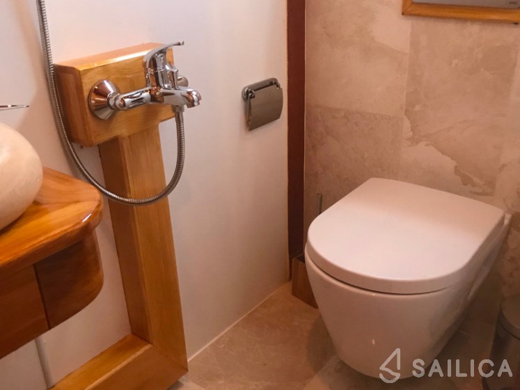 Gulet - Yacht Charter Sailica
