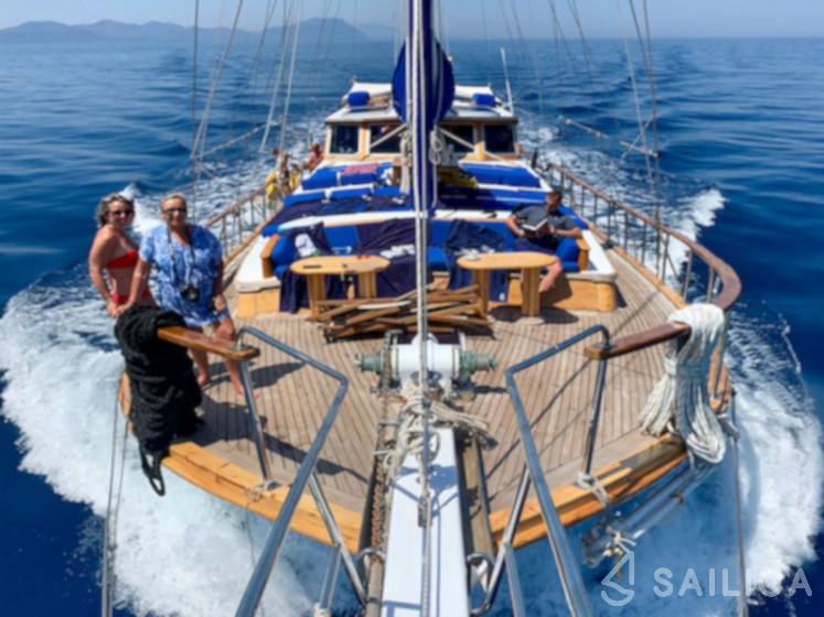 Gulet - Yacht Charter Sailica