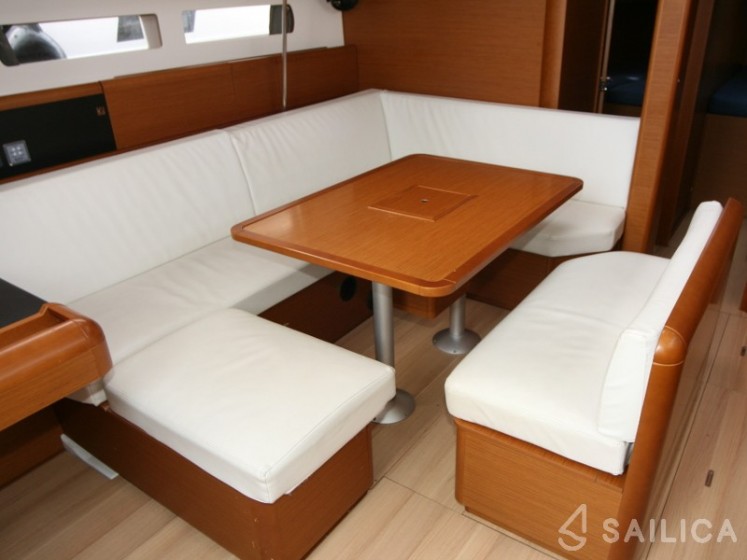Sun Odyssey 479 - Yacht Charter Sailica