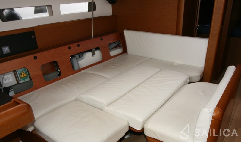 Sun Odyssey 479 - Yacht Charter Sailica