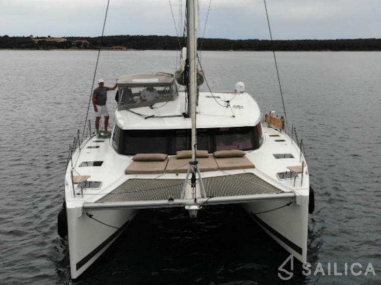 Lucia 40 - Yacht Charter Sailica