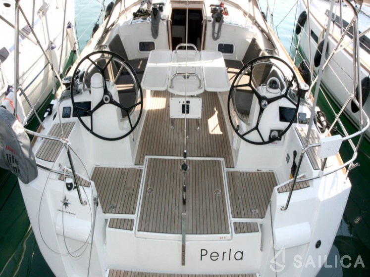 Sun Odyssey 479 - Yacht Charter Sailica