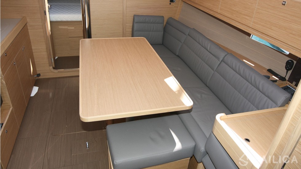 Dufour 382 GL - Yacht Charter Sailica