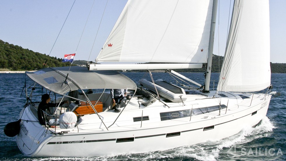 Bavaria 41 Cruiser - Yacht Charter Sailica