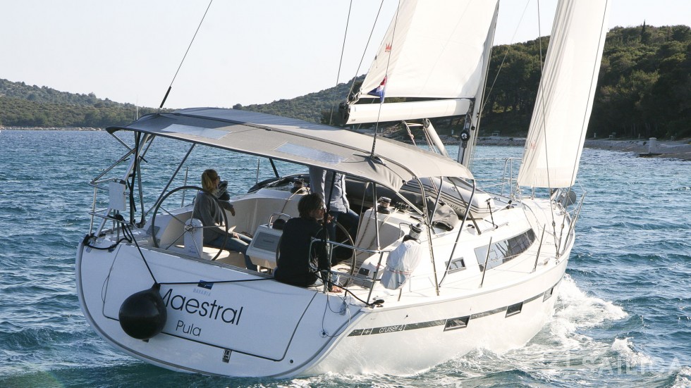 Bavaria 41 Cruiser - Yacht Charter Sailica