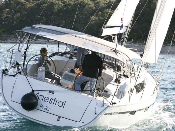 Bavaria 41 Cruiser - Yacht Charter Sailica