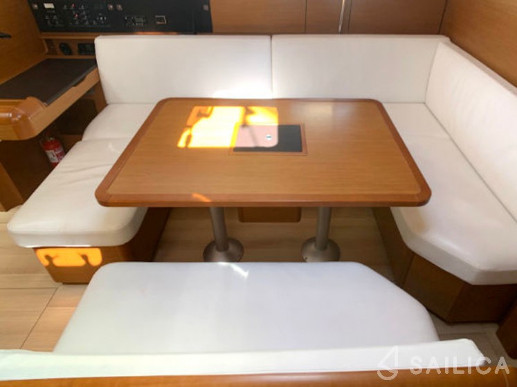 Sun Odyssey 479 - Yacht Charter Sailica