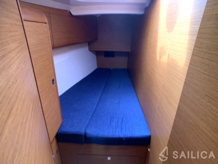 Sun Odyssey 519 - Yacht Charter Sailica