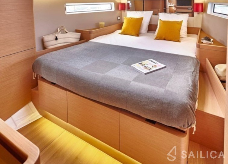 Sun Odyssey 490 - Yacht Charter Sailica